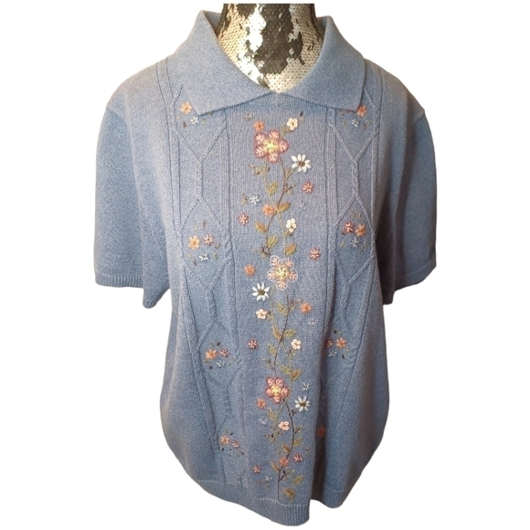Alfred Dunner Embroidered Beaded Floral Short Sleeve Pastel Blue Collar Shirt - Picture 1 of 10